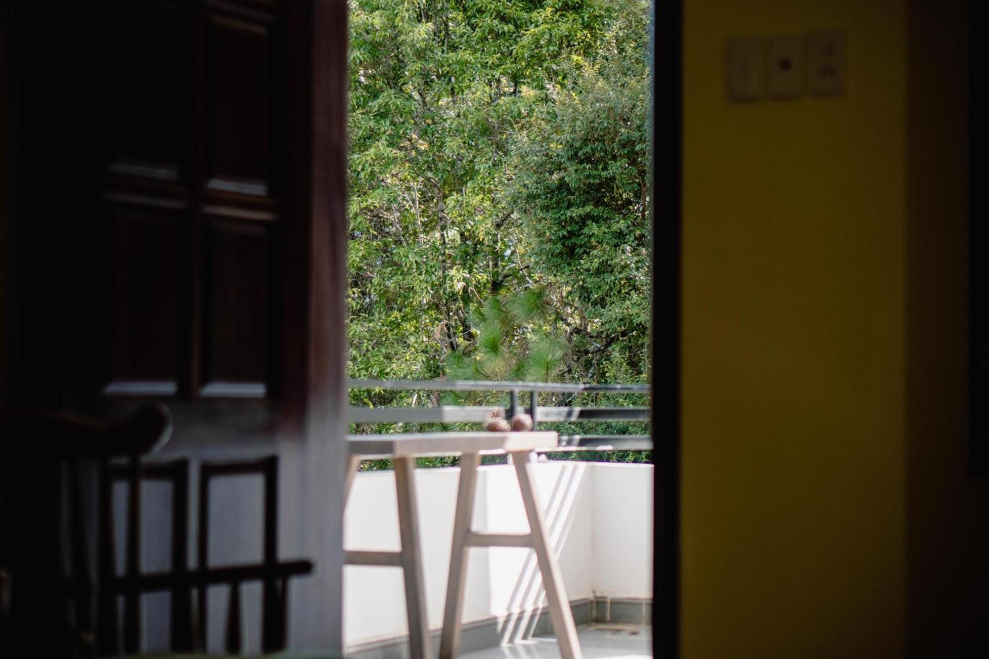 A Little Home Mang Den Kon Von Kla Exterior photo